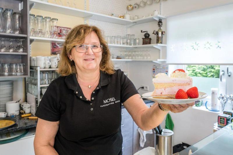Cafe Klering Apartman Briedern Kültér fotó