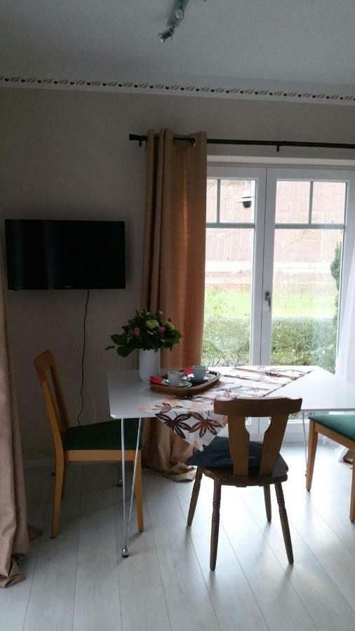 Cafe Klering Apartman Briedern Kültér fotó